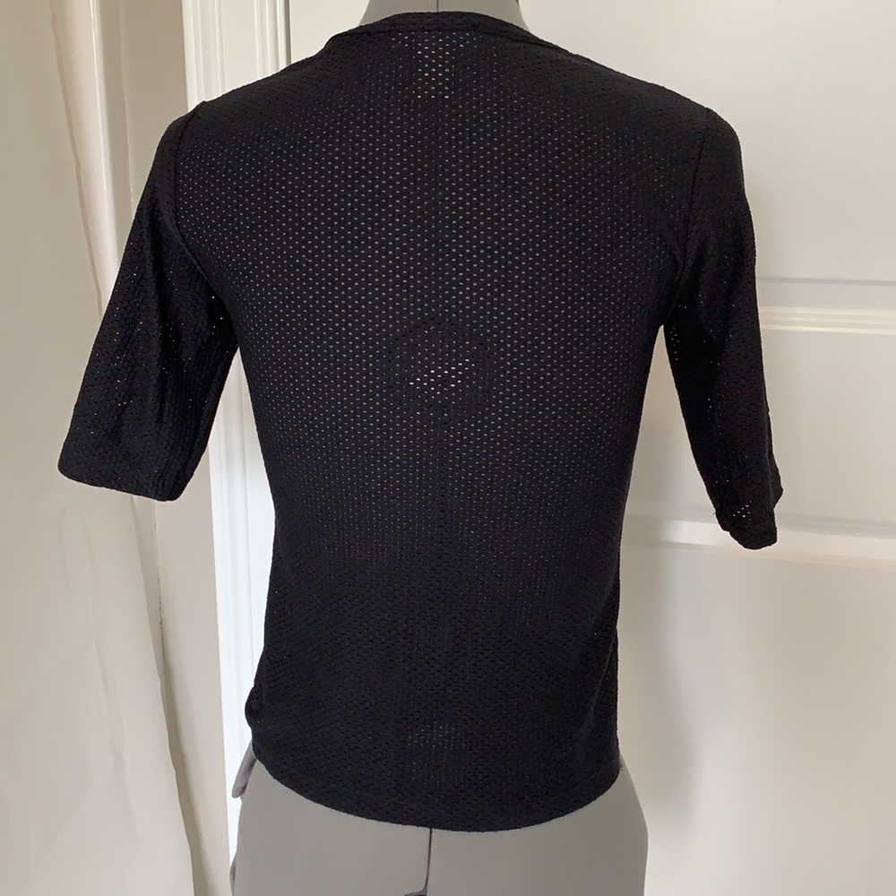 Fitted Mesh Active Top - Picture 3 of 10